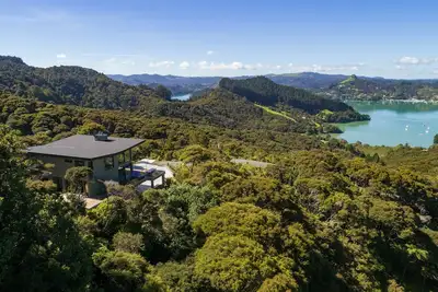Image de No. 1 in far North Whangaroa Top Luxury- Cosy retreat \"Kauri Hill Estate\" Lodge