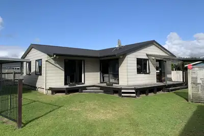Image de Whangamata Beach Break - Whangamata Holiday Home