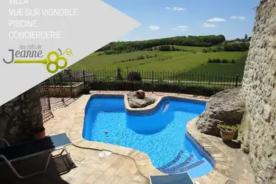 Image de Villa - Vue Exceptionnelle - Piscine - Gaillac