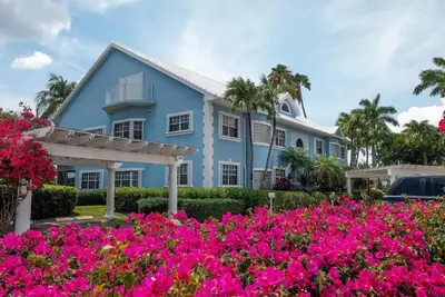 Image de Deluxe Spacious Villa: Ultimate Getaway!