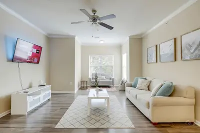 Image de Cozy Stay minutes from The Star! W/Pool & Gym - Near Top Golf and Pga Frisco!
