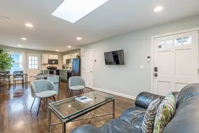 Image de Welcome Home! 2br with Driveway