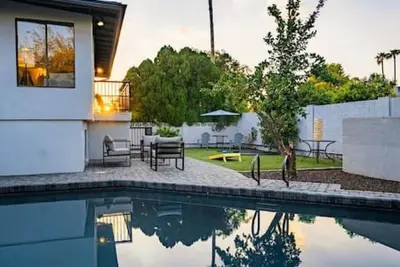 Image de Heated Pool, True 6 Bedrooms, 12 Beds, 4 Bathrooms
