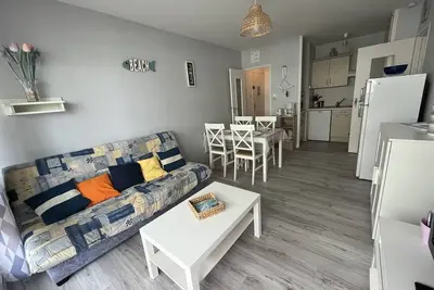 Image de Charmant appartement avec parking, à 50m de la plage