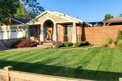 Vivid colorful craftsman with patio and fire pit