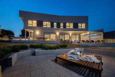 Image de Villa Royal Blue with Heated Pool