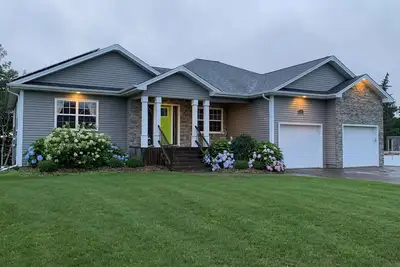 Image de Waterview 5 bedroom home. Sleeps 10