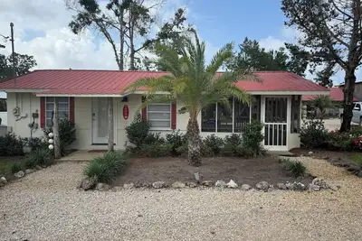 Image de Cypress Crab Cottage in Steinhatchee! 1 bed, 1 bath, screen porch, full kitchen