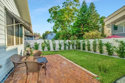 Image de Walk to Hyde Park, Bayshore Blvd & Soho Dining, Shopping & Nightlife! Stylish 3br Tampa Retreat