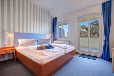 Image de Double room with sea view and balcony 2 - Hotel Villa Seeschlößchen 3***