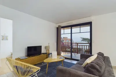 Image de Vue sur mer et plage, appartement pour 4
