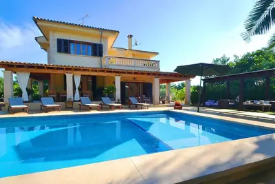 Image de Maison de vacances Son Sardina pour 1 - 8 personnes avec 4 chambres à coucher - Maison de vacances