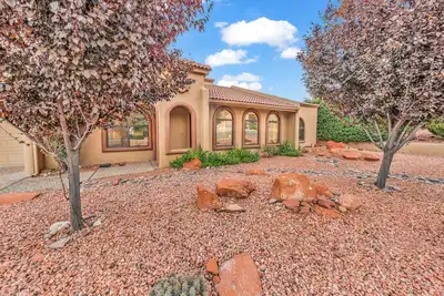 Image de Harmony Hills ~ Newly Furnished Red Rock Views
