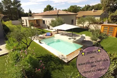 Image de Maison de vacances neuve 3ch avec piscine chauffée