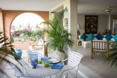 Image de Wow! Love, Love, Love This Ocean View Condo