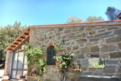 Image de Romantic lake view, spacious cottage (sleeps 2-4) Tuscany/Umbria