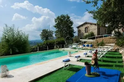 Image de Villa à Rignano Sull'arno avec 6 chambres à coucher, 12 couchages