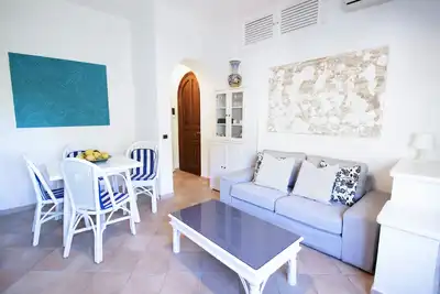 Image de Scalinatella: Comfort Sea-sunset View Apartment in Villa Titina