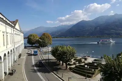 Image de Appartement de vacances Lovere pour 1 - 6 personnes avec 1 chambre à coucher - Maison de vacances