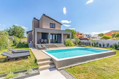 Image de Maison confortable à Pula avec WiFi