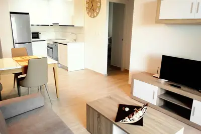 Image de Appartement de luxe 100m de la plage, Wifi, Smart Tv