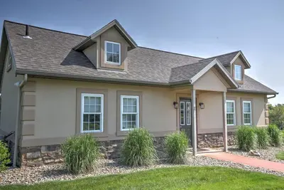 Image de Romantic Cottage with Kitchen & Private Hot Tub