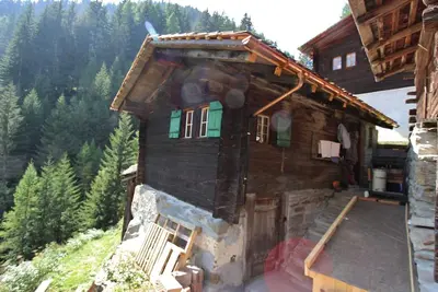 Image de Maison de vacances moderne Ă Grengiols