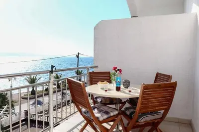 Image de Appartement au deuxième étage avec vue sur la mer