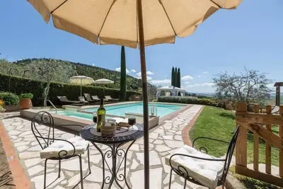 Image de Maison de vacances Montaione pour 1 - 9 personnes avec 4 chambres à coucher - Maison de vacances