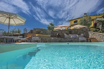 Image de Maison de vacances Serravalle Pistoiese pour 1 - 14 personnes avec 7 chambres à coucher - Maison de