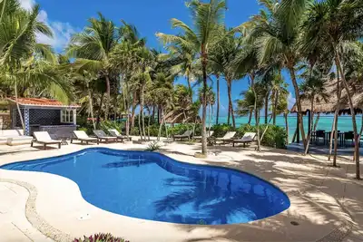 Image de 9 bedroom villa rental - Soliman Bay, Tulum