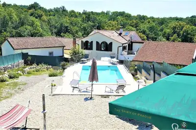Image de Villa Salvia with Pool in Ruzici