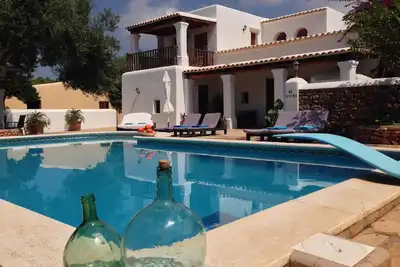 Image de Maison de vacances Sant Carles de Peralta pour 2 - 8 personnes avec 4 chambres à coucher - Maison de