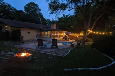 Image de Urban Oasis with Private Pool