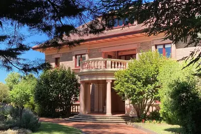 Image de Historic retreat Wenvoe five bedroom mansion, 9 guests