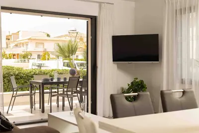 Image de Es Descans - Newly renovated house with terrace 200 meters from the beach