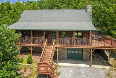 Image de Luxury Log Cabin w/ Hot Tub Near Carbondale