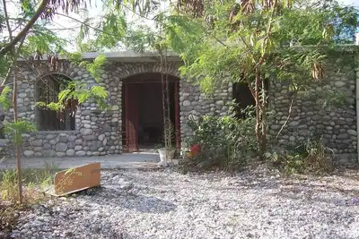 Image de Country home for visiting, eco-touring, or serving in Southern Haiti