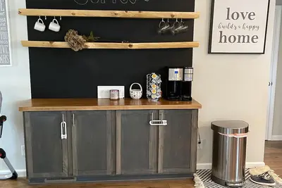 Image de Central located. Seconds from the highway to get to kohler, and Elkhart lake