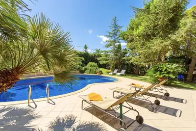 Image de My Rental Homes - Villa Acquamarina with swimming pool surrounded by greenery