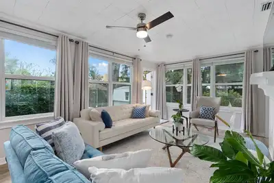 Image de 5min from Downtown Orlando I 17min from Disney & Universal I Luxury Villa for 6