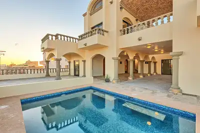 Image de Hacienda Solis: Relax in luxury with ocean views from your private pool