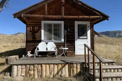 Image de Cabin on the Rio Grande River with private fishing right outside your door