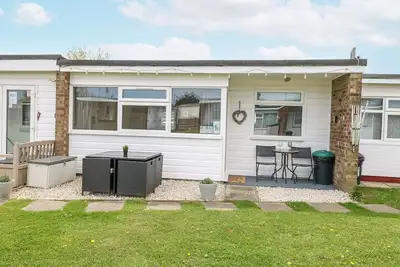 Image de California Summers, pet friendly, with pool in California, Norfolk