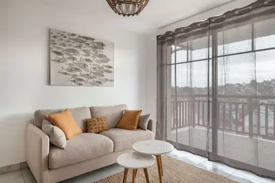 Image de Appartement pour 4, avec vue mer, à Pléneuf