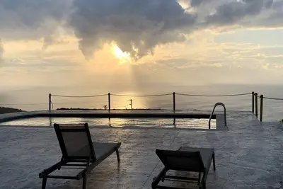 Image de Authentic windmill villa, stunning sea view, live sunrise near the Shipwreck.