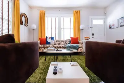Image de 3br, Walk to South Congress - Retro Cowboy-Portoro
