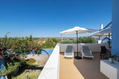 Image de Villa Casa Alfarroba · Piscine & vue panoramique