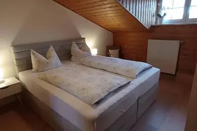 Image de Cozy vacation apartment with balcony and two bedrooms (65 sqm)