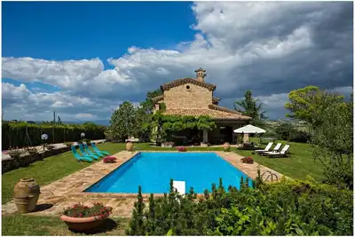Image de Una villa da sogno tra mare e monti